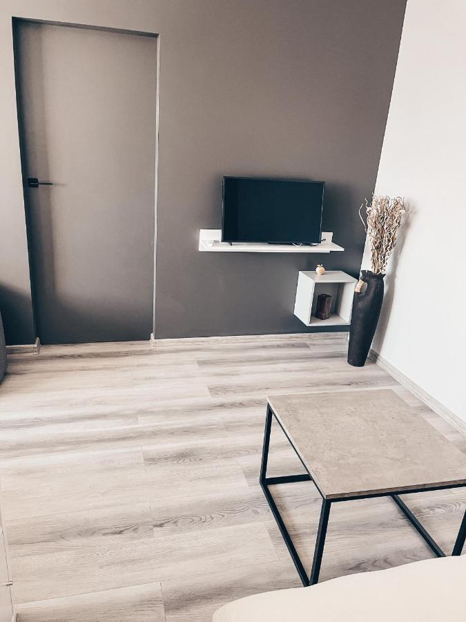 Pavasario G. Apartamentai Mažeikiai Esterno foto